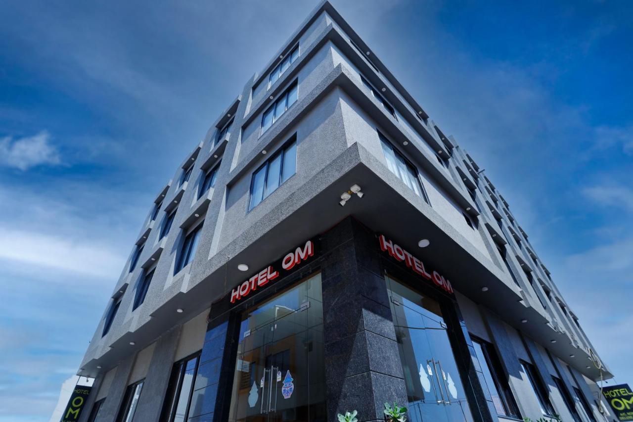 Hotel Om Somnāth Εξωτερικό φωτογραφία